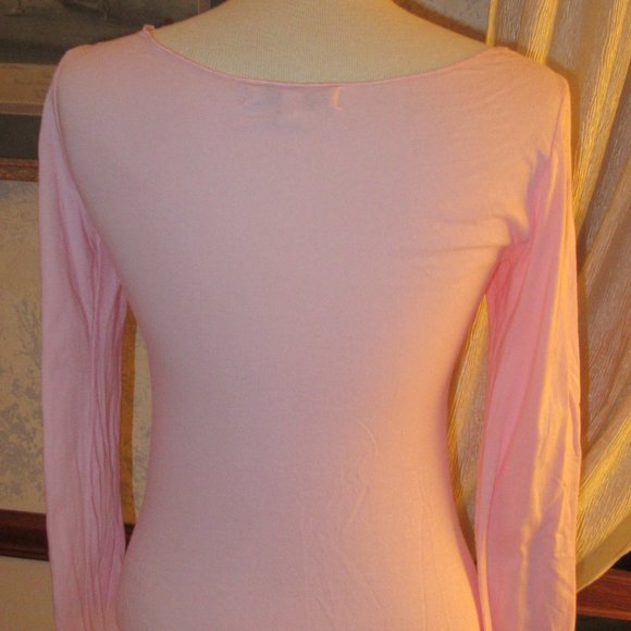 Glinda Pink Peace on Earth Size Large Sequin Long-Sleeved Tshirt - Picture 4 of 6